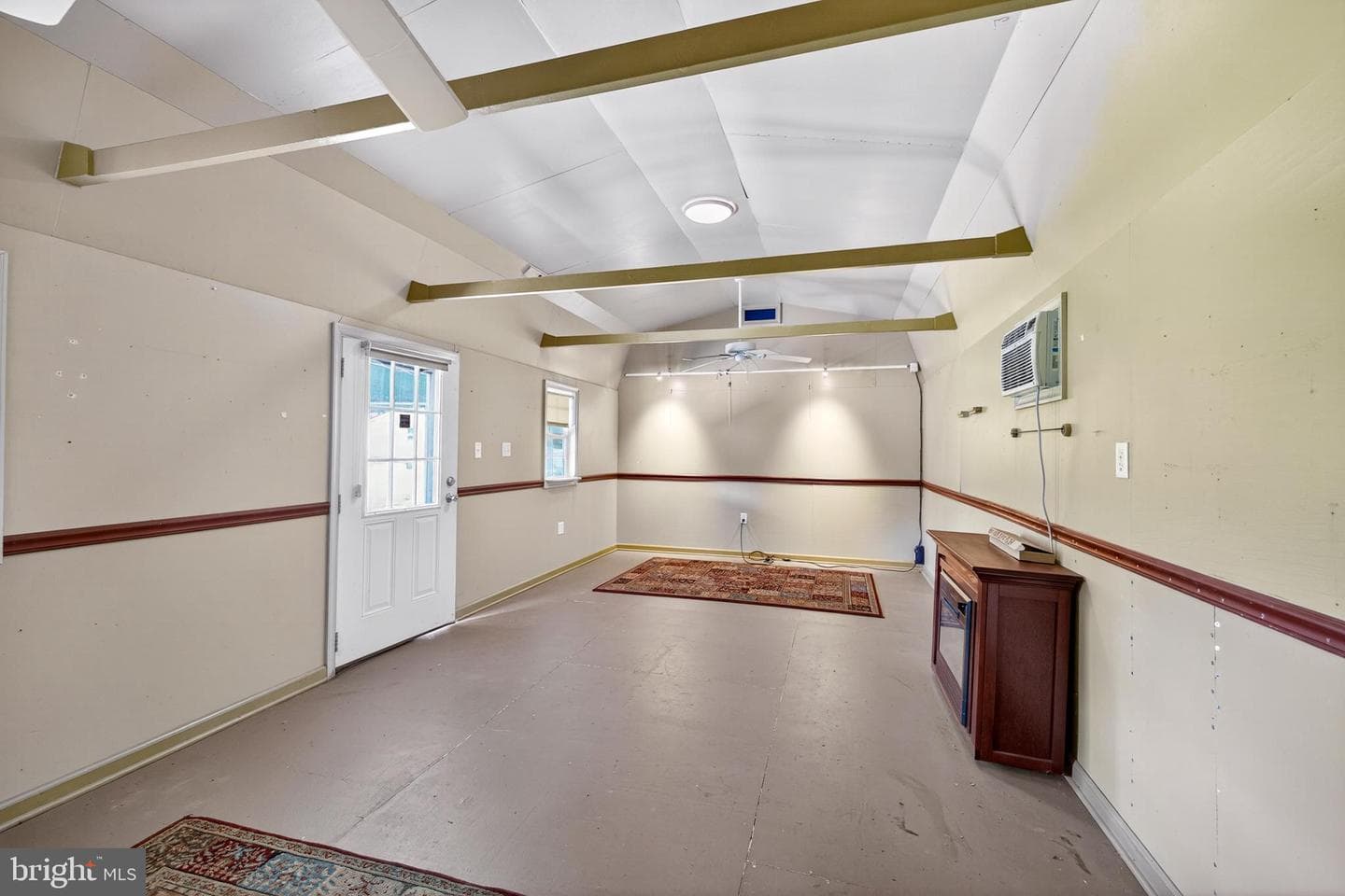 105 Brantwood Drive photo 29