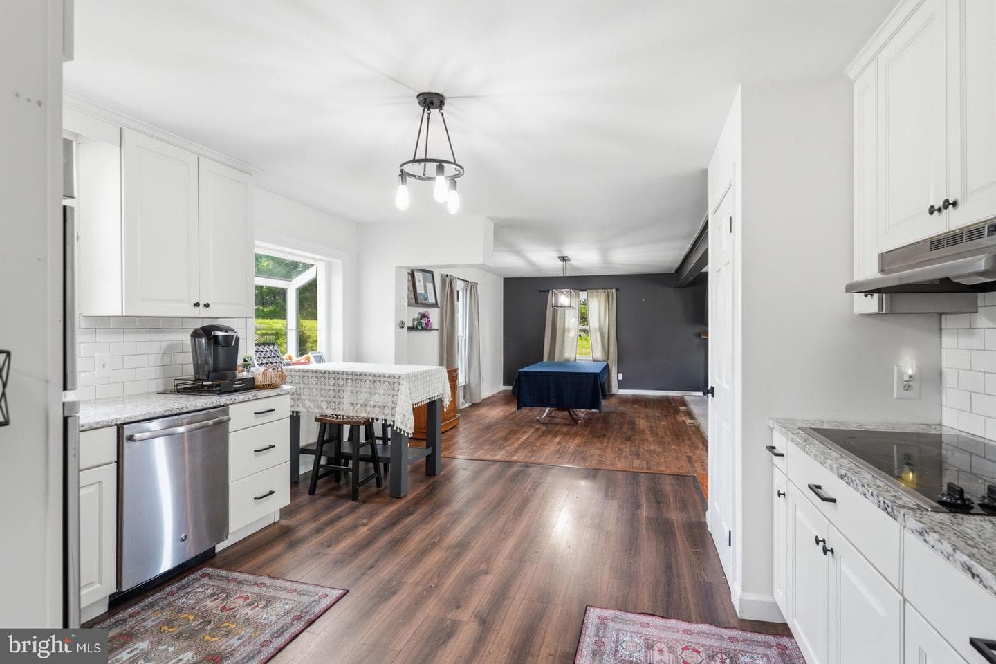 18 E Brook Knoll Road photo 16