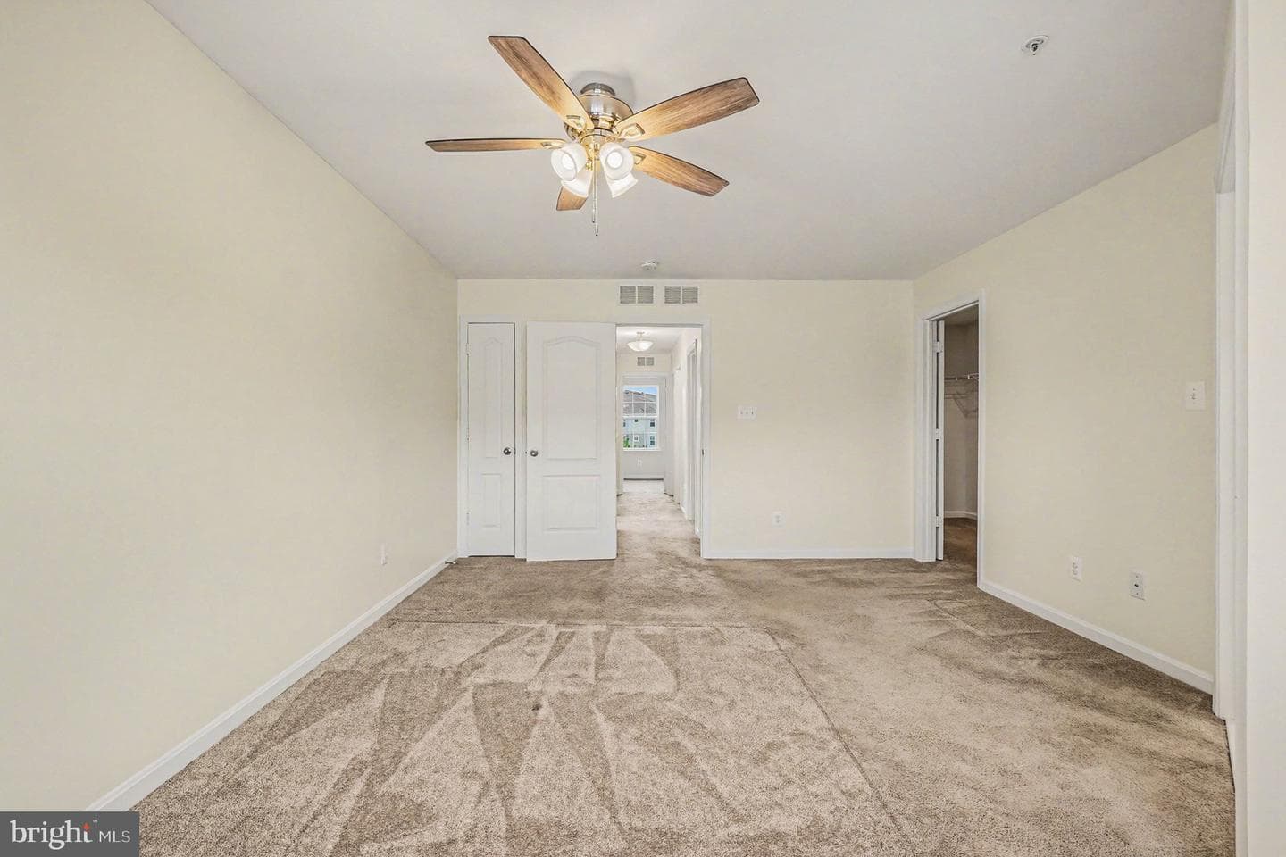 414 Charlestown Crossing Boulevard photo 21