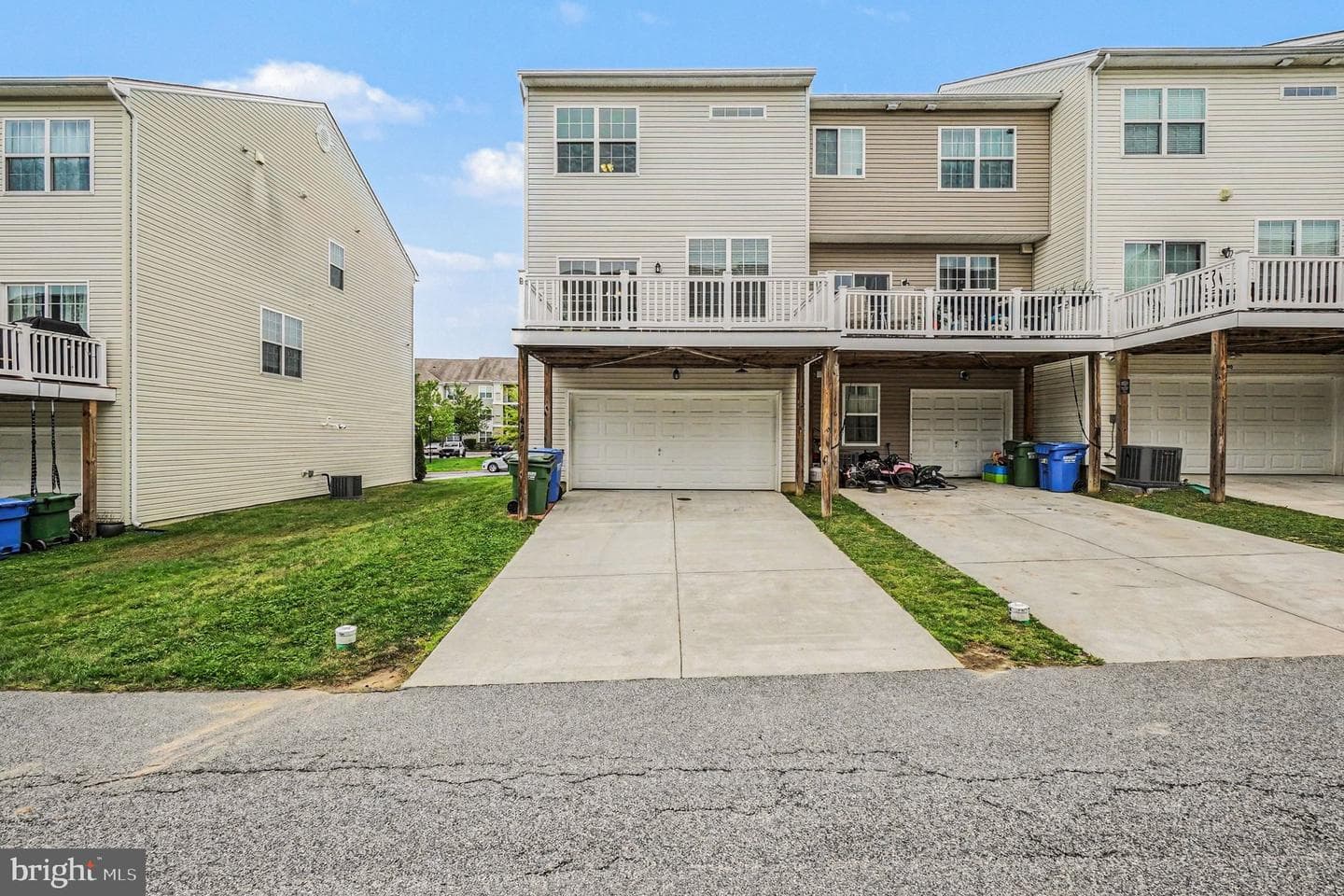 414 Charlestown Crossing Boulevard photo 3