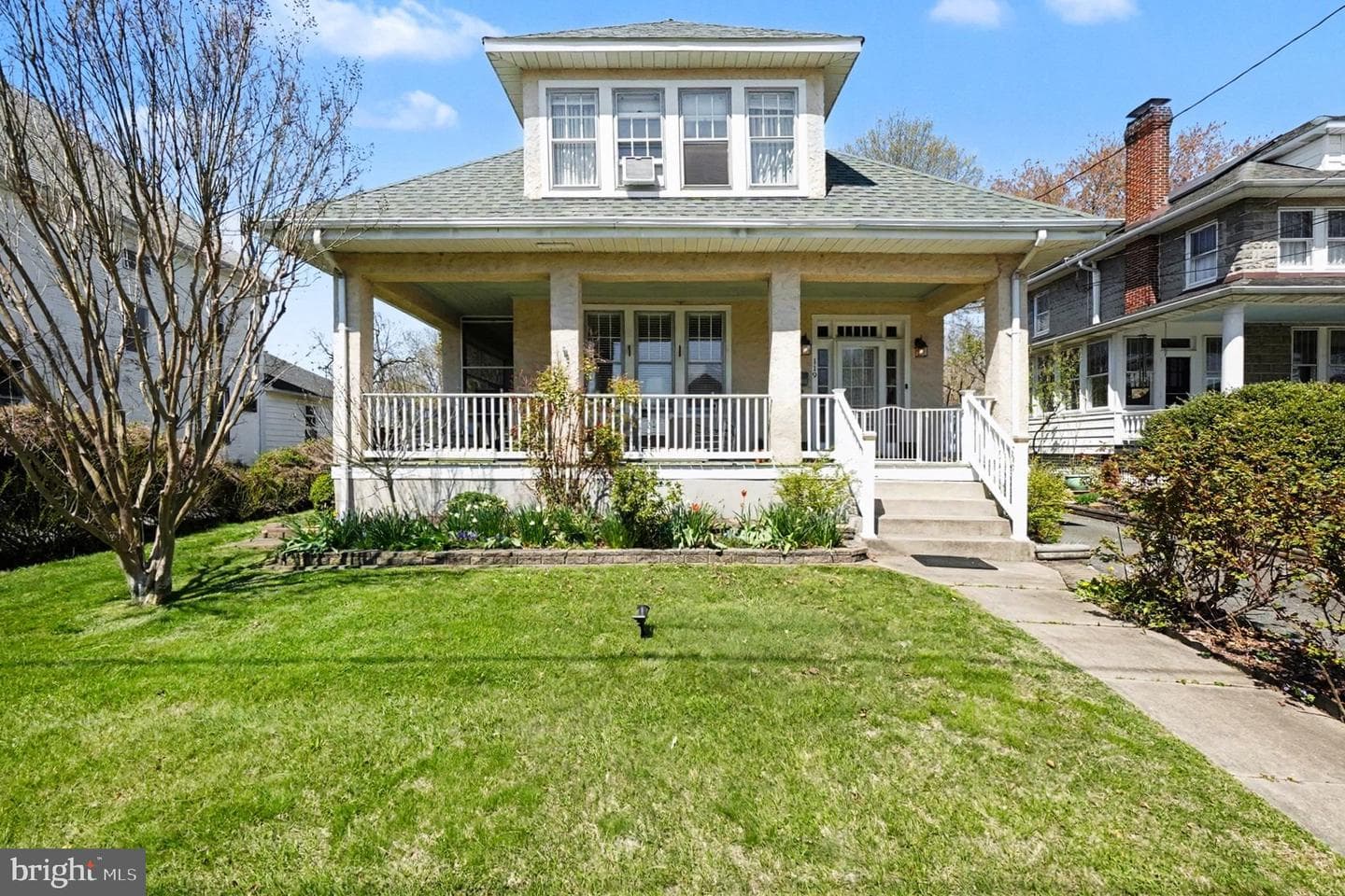 119 E Cecil Avenue