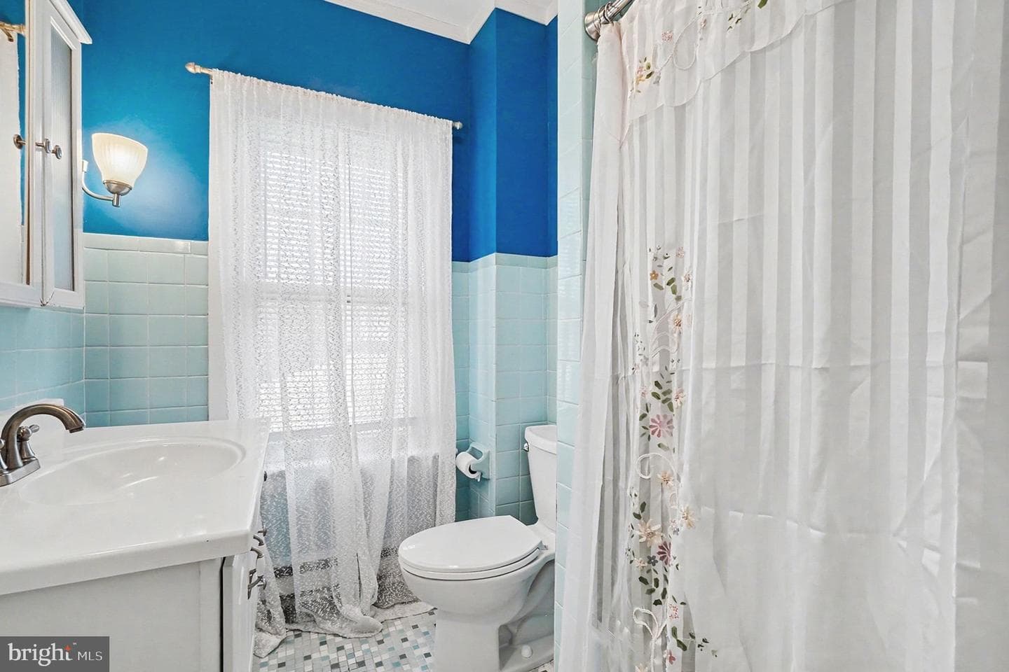 119 E Cecil Avenue photo 11
