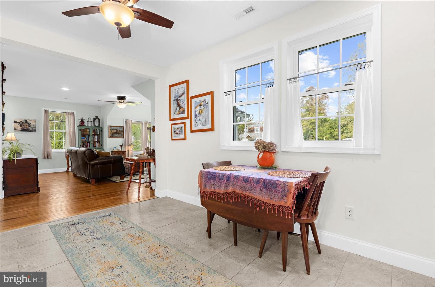 8 Anglewood Avenue photo 12