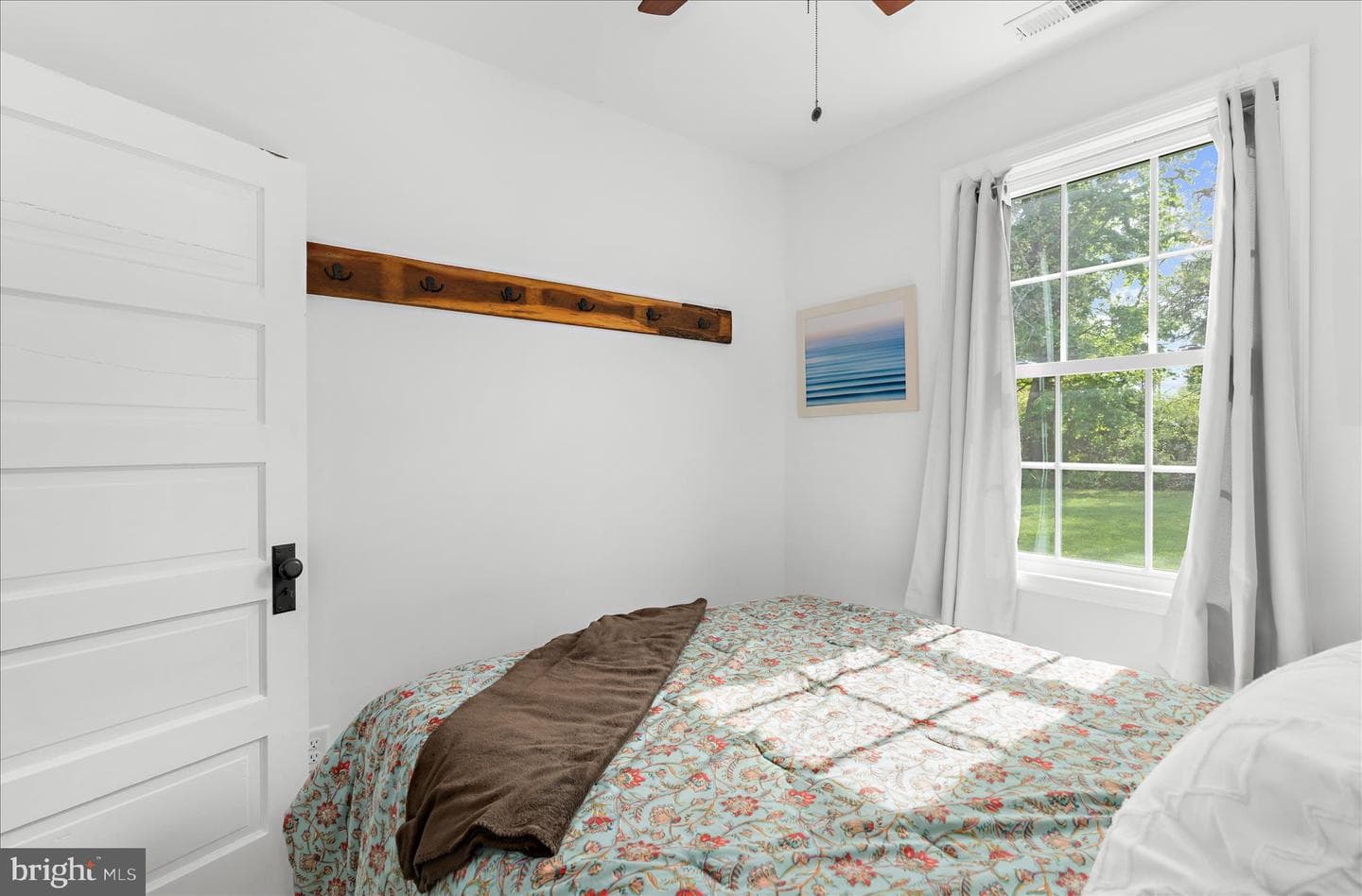 8 Anglewood Avenue photo 20