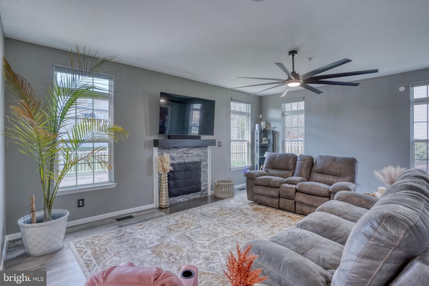 204 Magnolia Drive photo 17