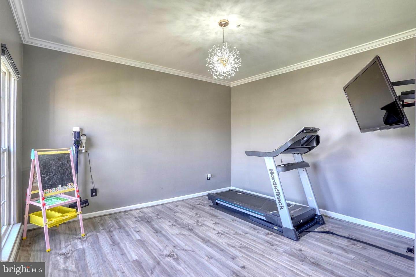 204 Magnolia Drive photo 9