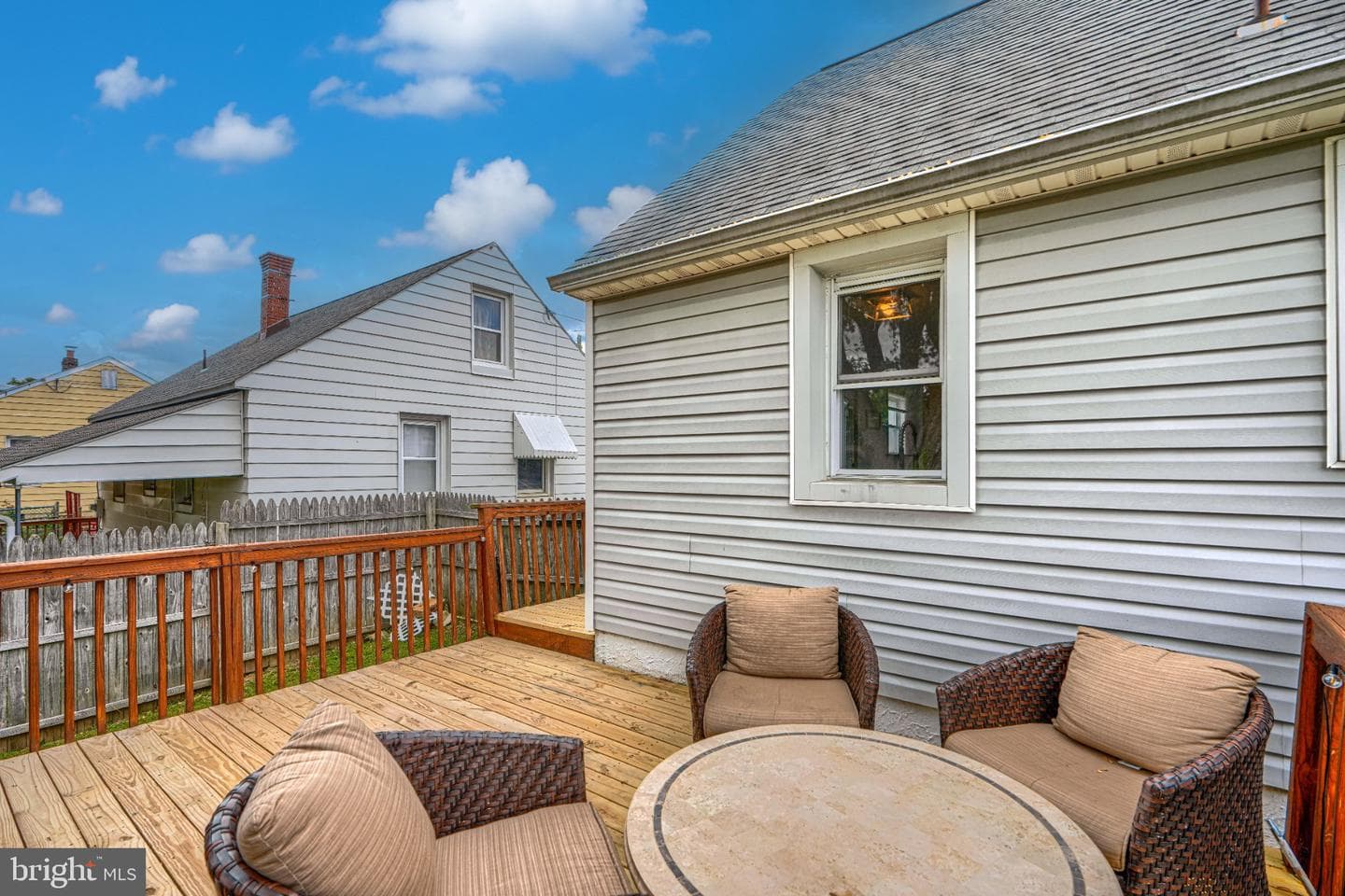 110 W Pearl Street photo 26
