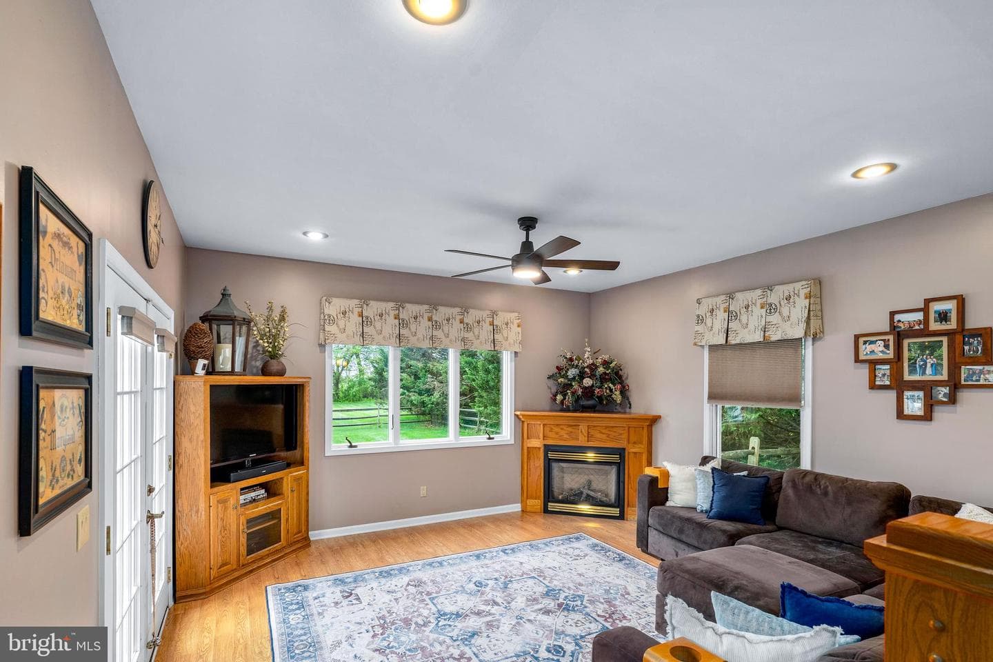 85 Woodcrest photo 10