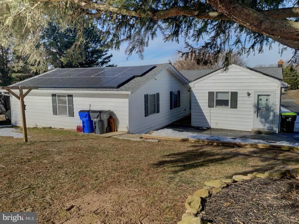 1670 Liberty Grove Road photo 3