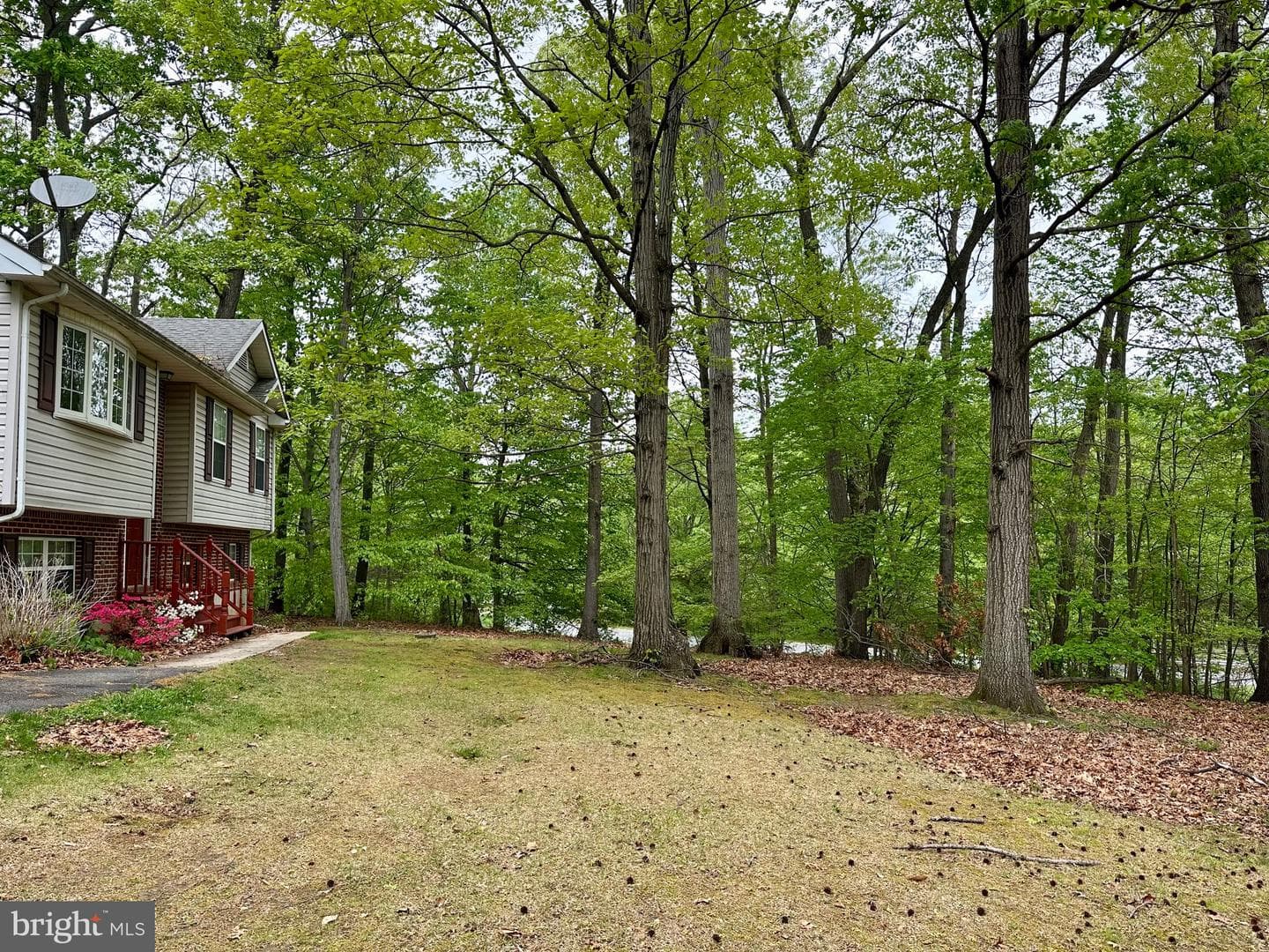 15 Barbara Lane photo 3