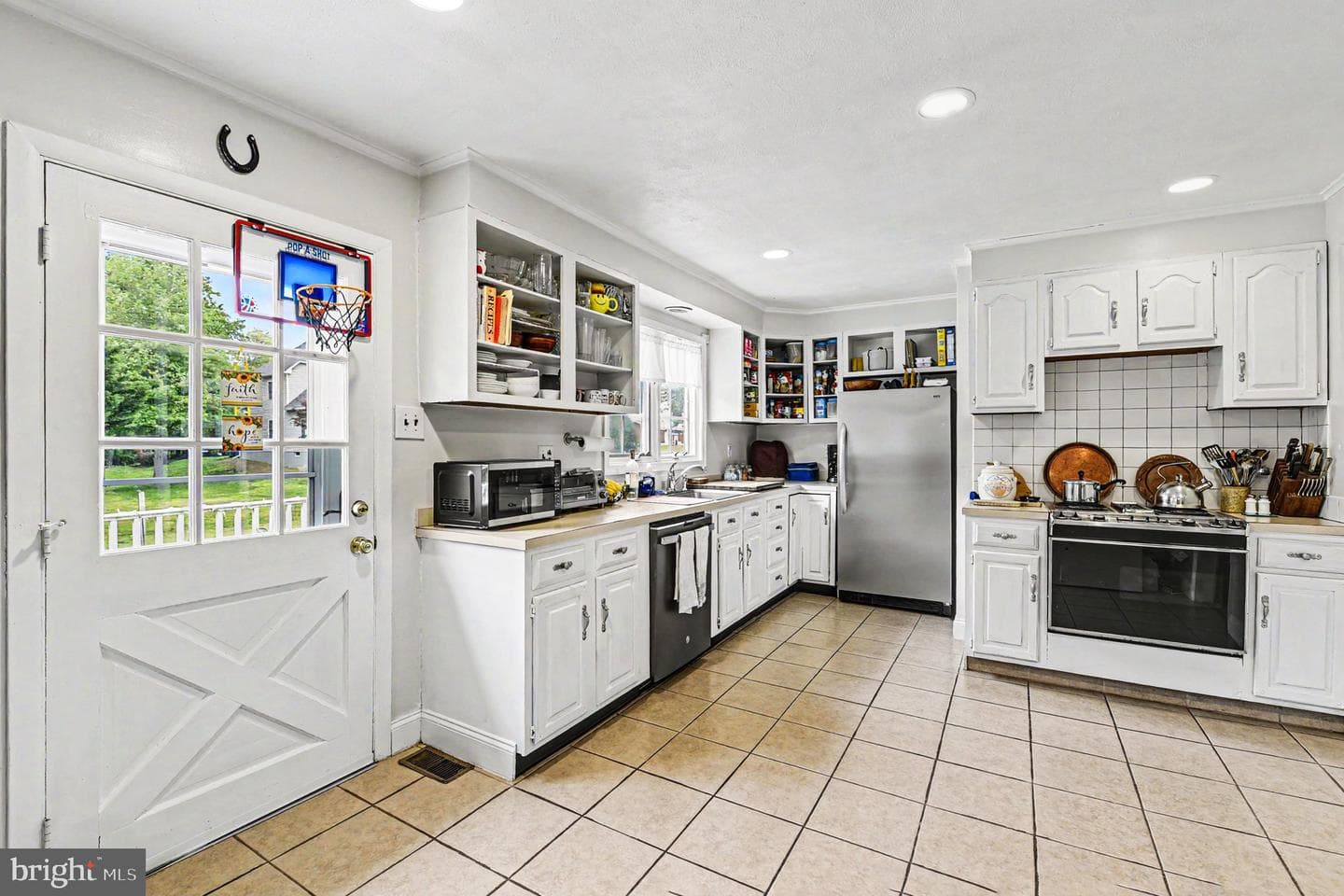 52 Arden Road photo 9