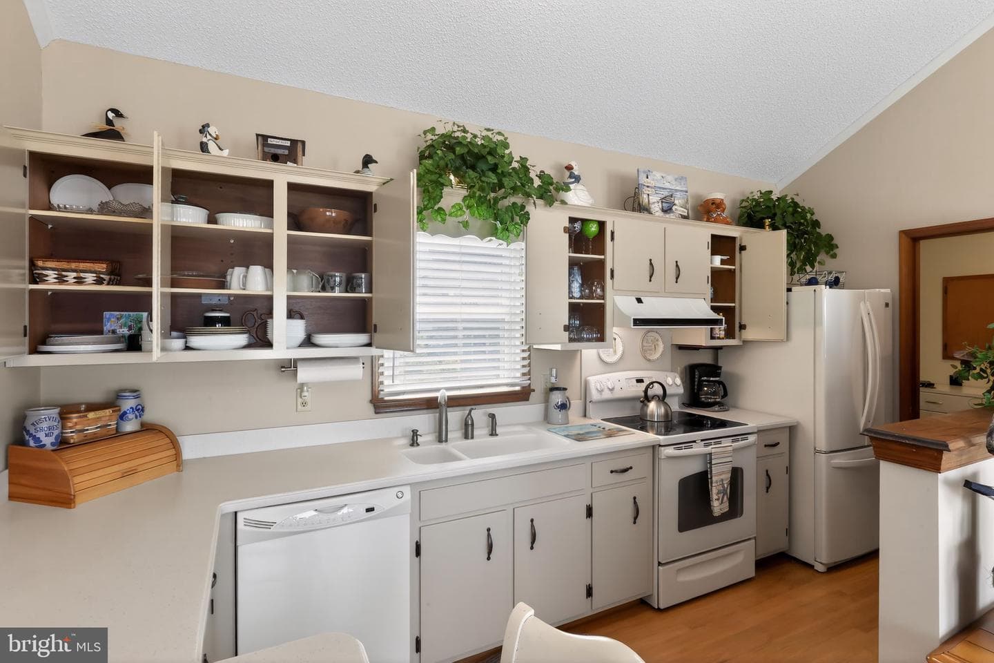 114 Bluff Road photo 16