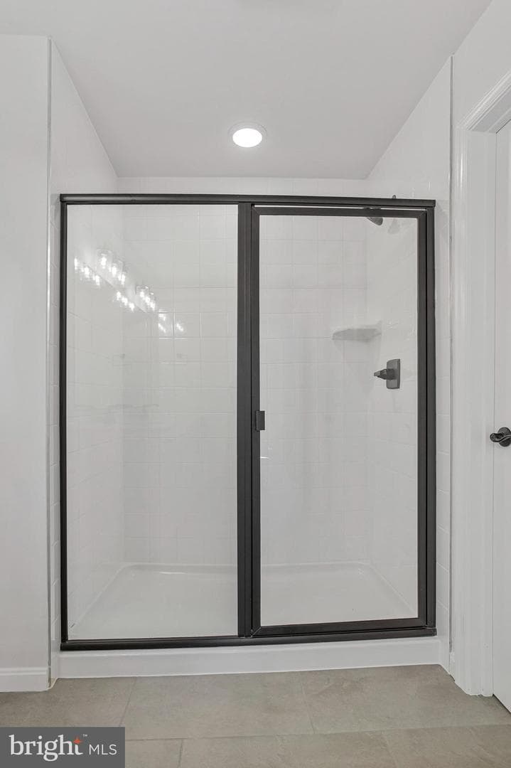 96 Catalpa Drive photo 28