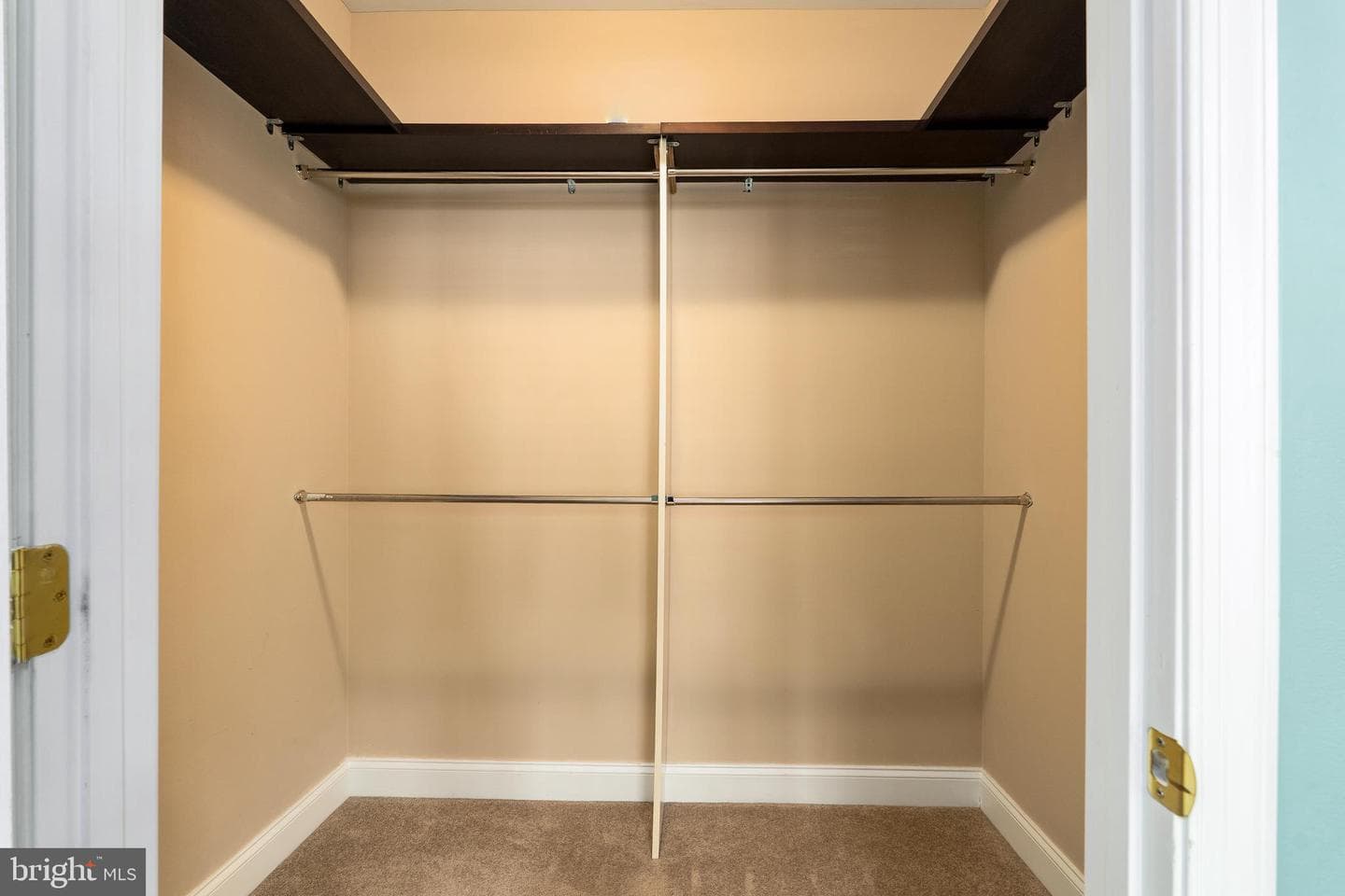 14 Guilford Court photo 17