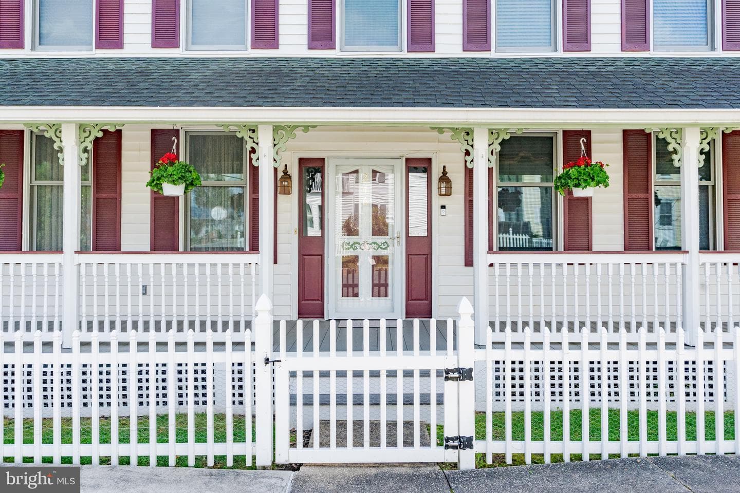 246 Biddle Street photo 35