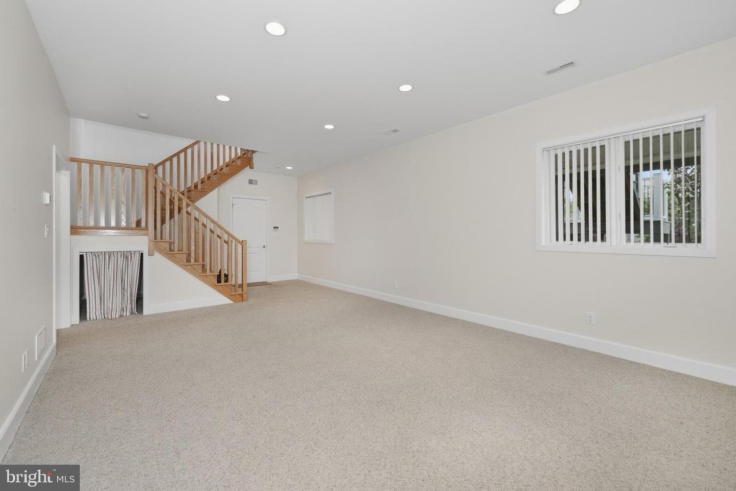 160 Cliffview Drive photo 30