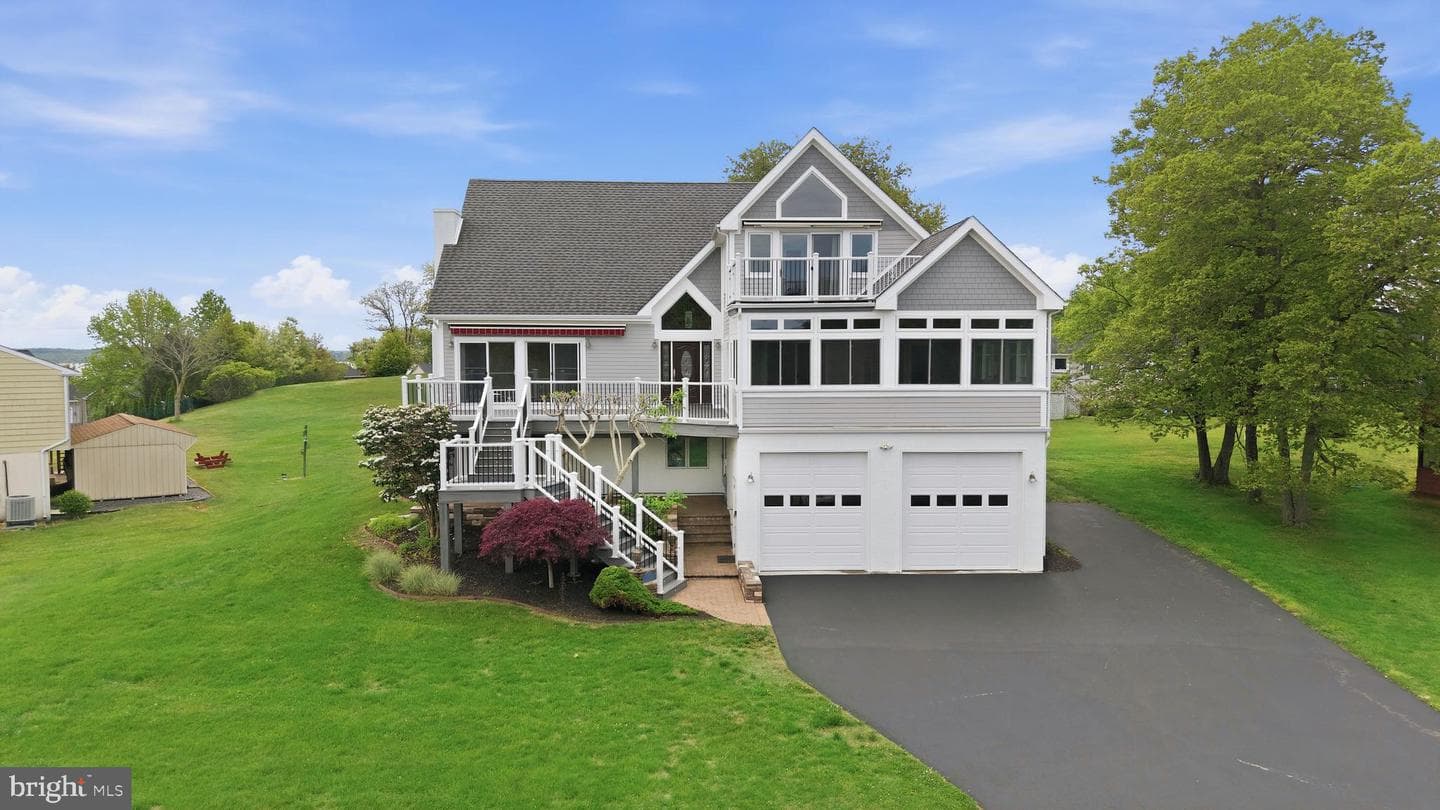 160 Cliffview Drive photo 4