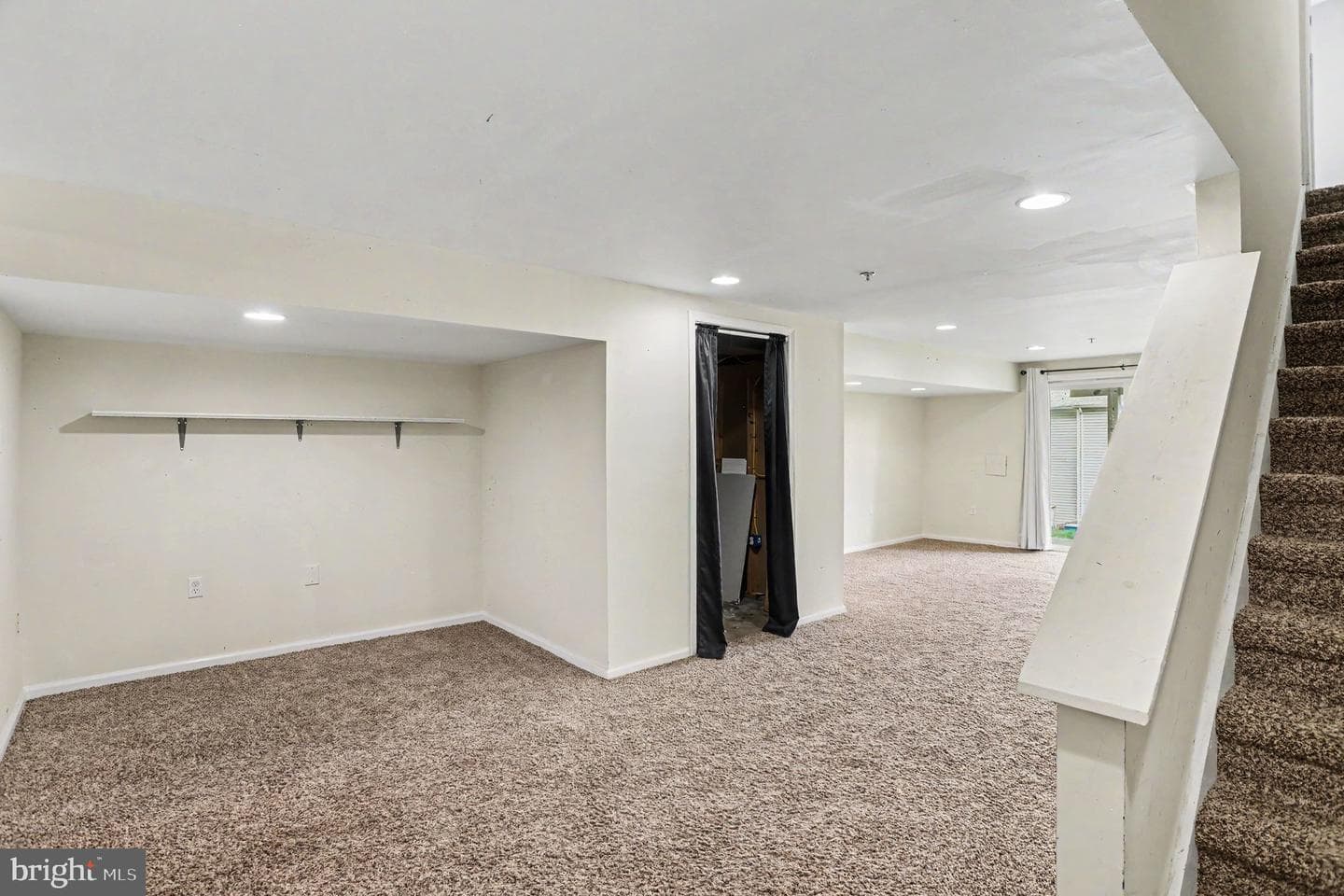 122 Cherry Tree Lane photo 33