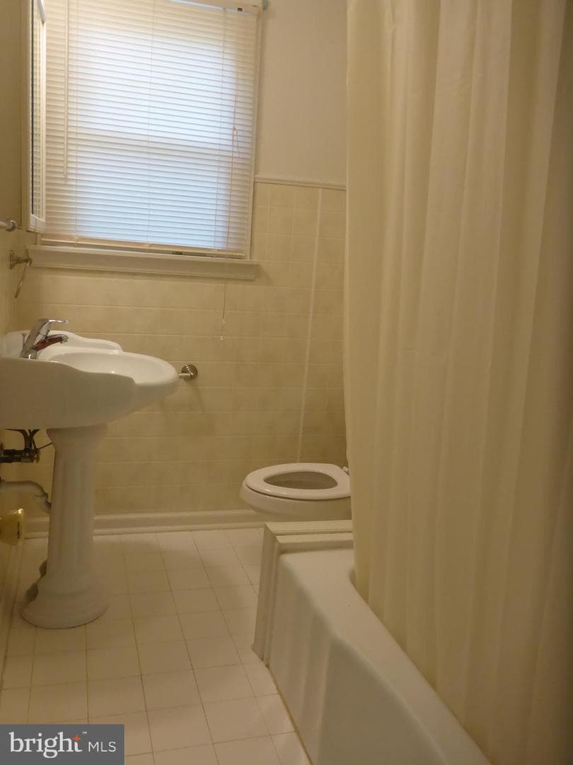 72 Hillcrest Lane photo 14