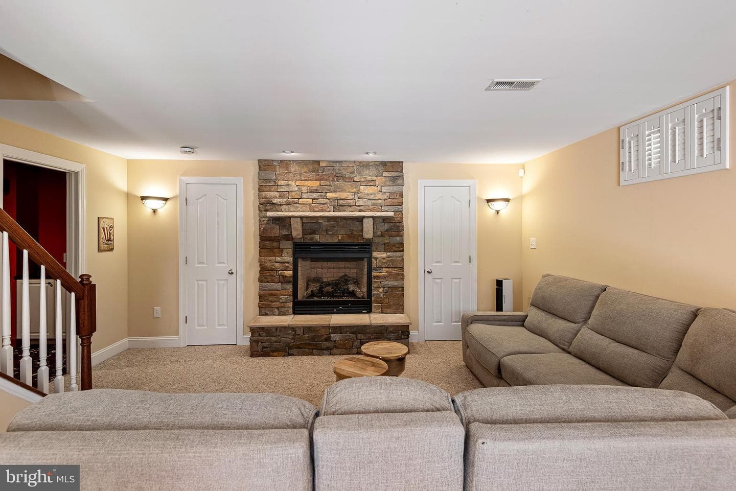 233 Woodholme Way photo 44