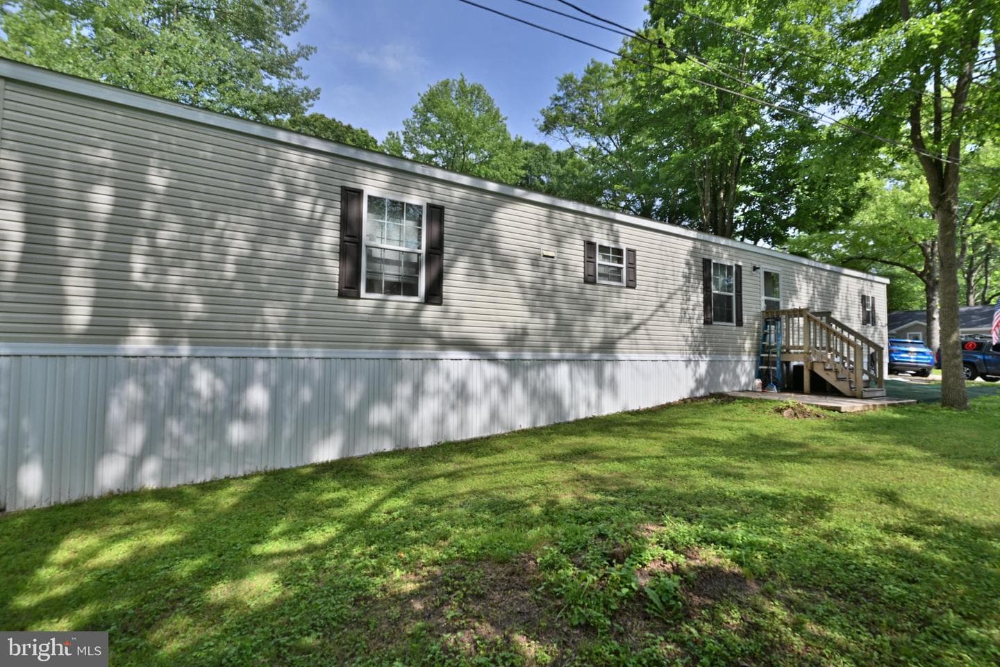 28 Malvern Dr. photo 3