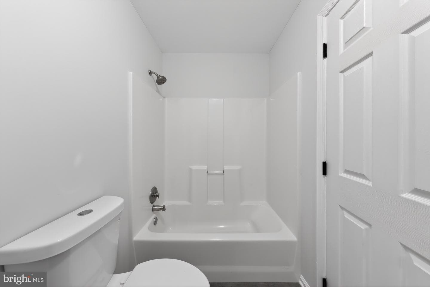 112 Liberty Lane photo 17