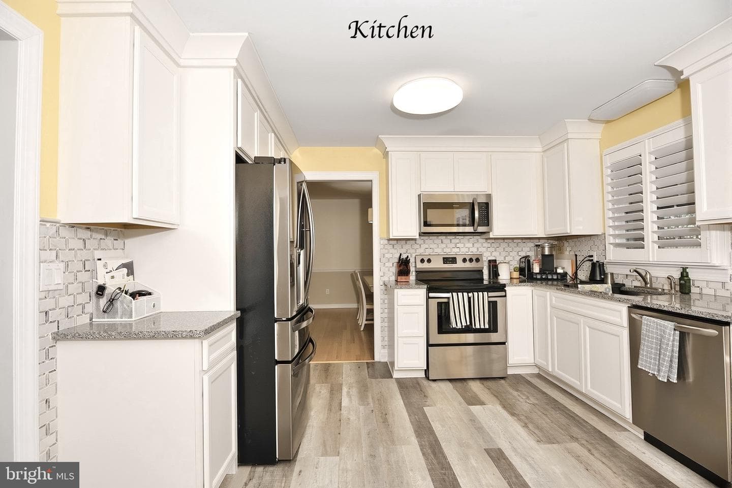130 Carriage Lane photo 12