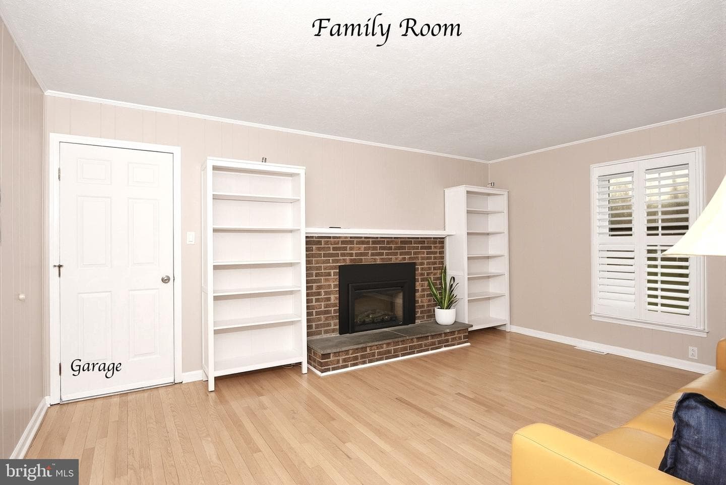 130 Carriage Lane photo 16