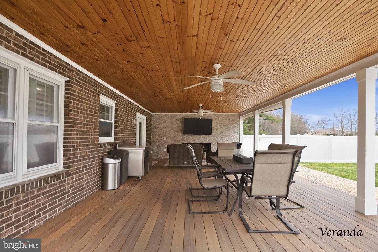 130 Carriage Lane photo 42