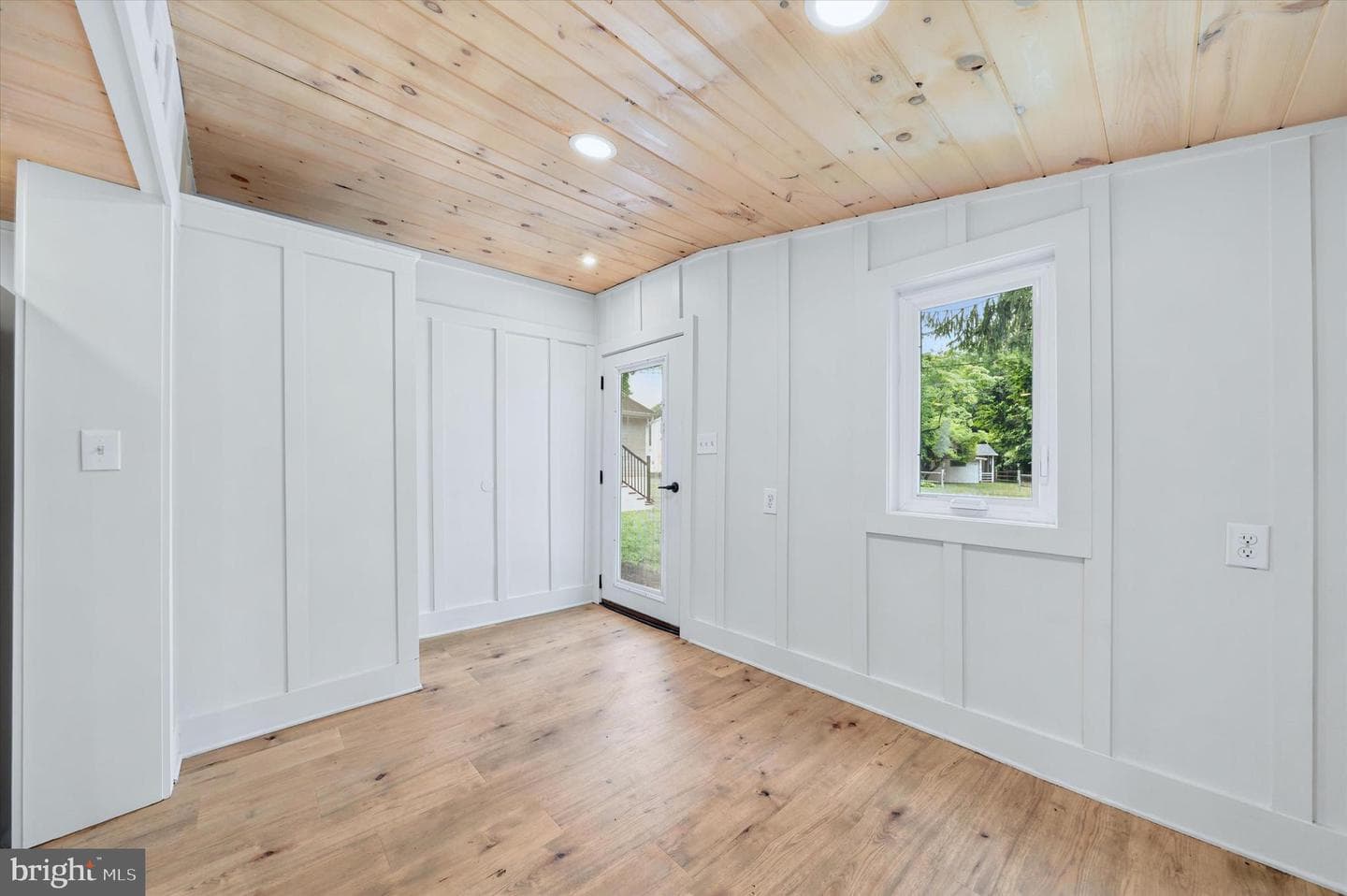 41 Beachview Avenue photo 43