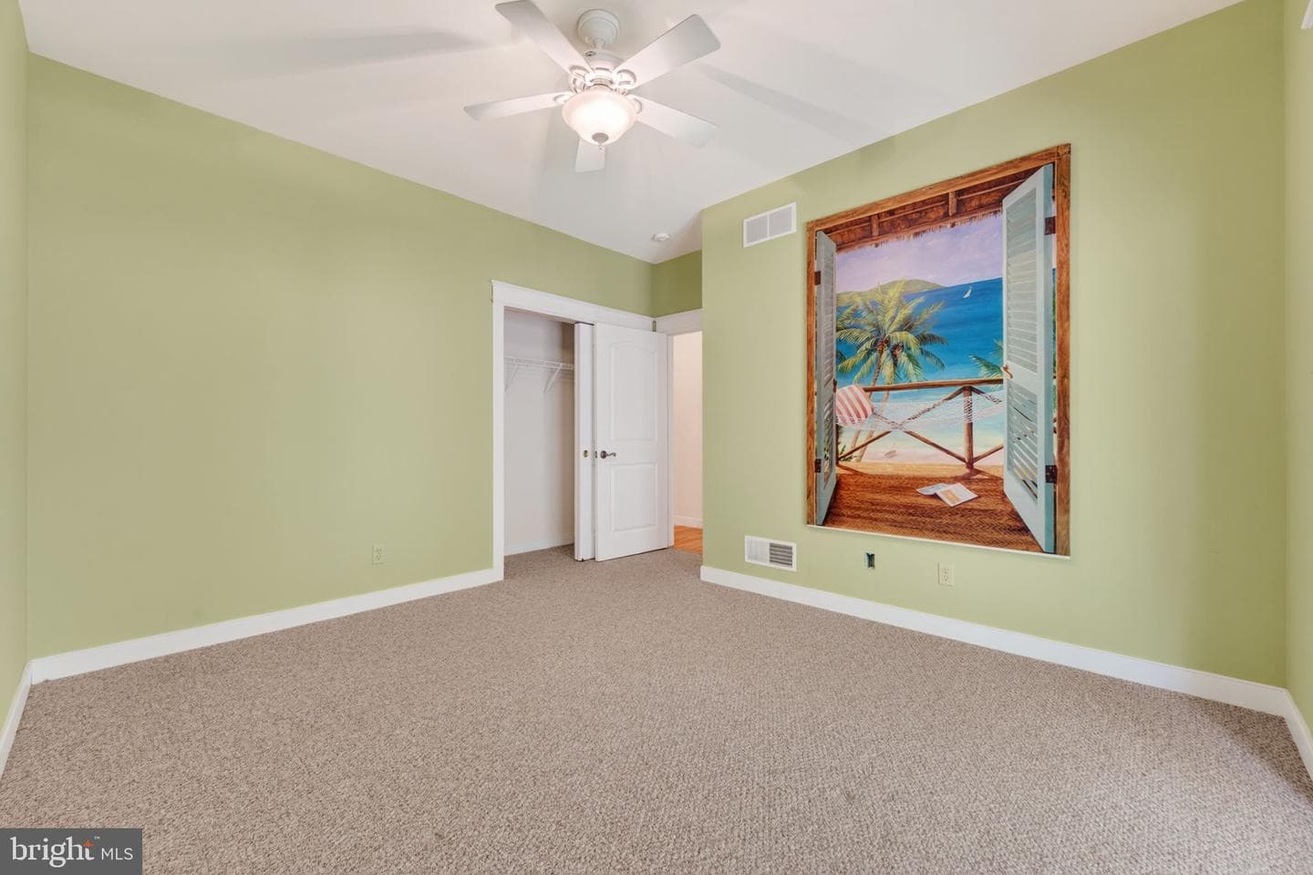 302 Cecil Avenue photo 12