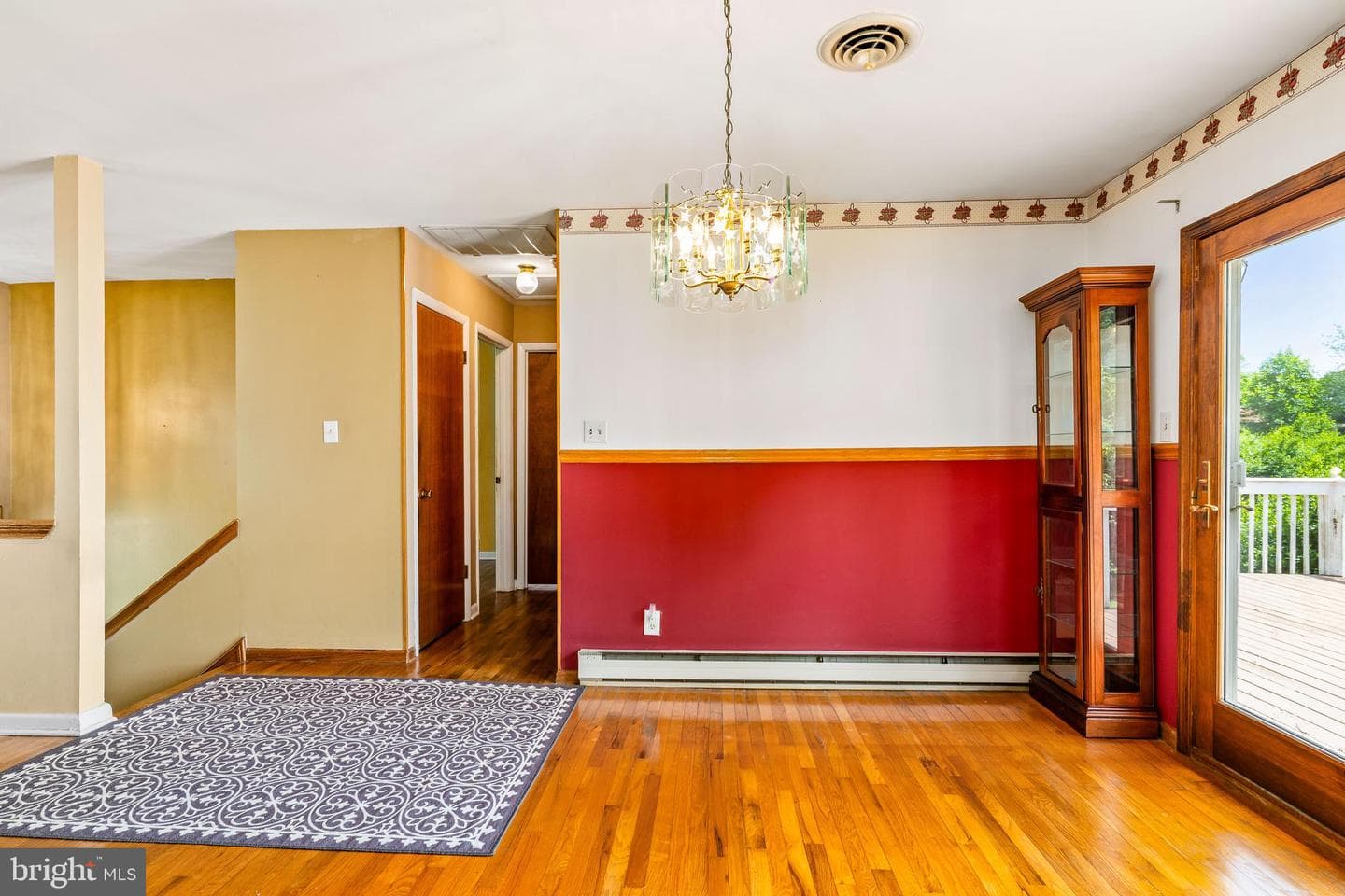 56 Woodlyn Road photo 18