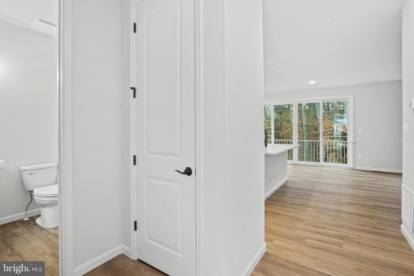 136 Catalpa Drive photo 5
