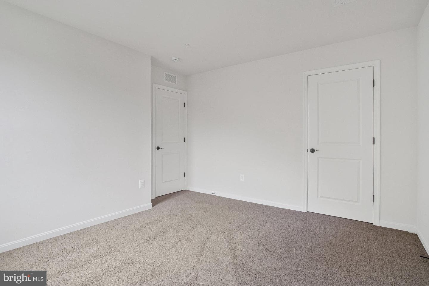 104 Catalpa Drive photo 29