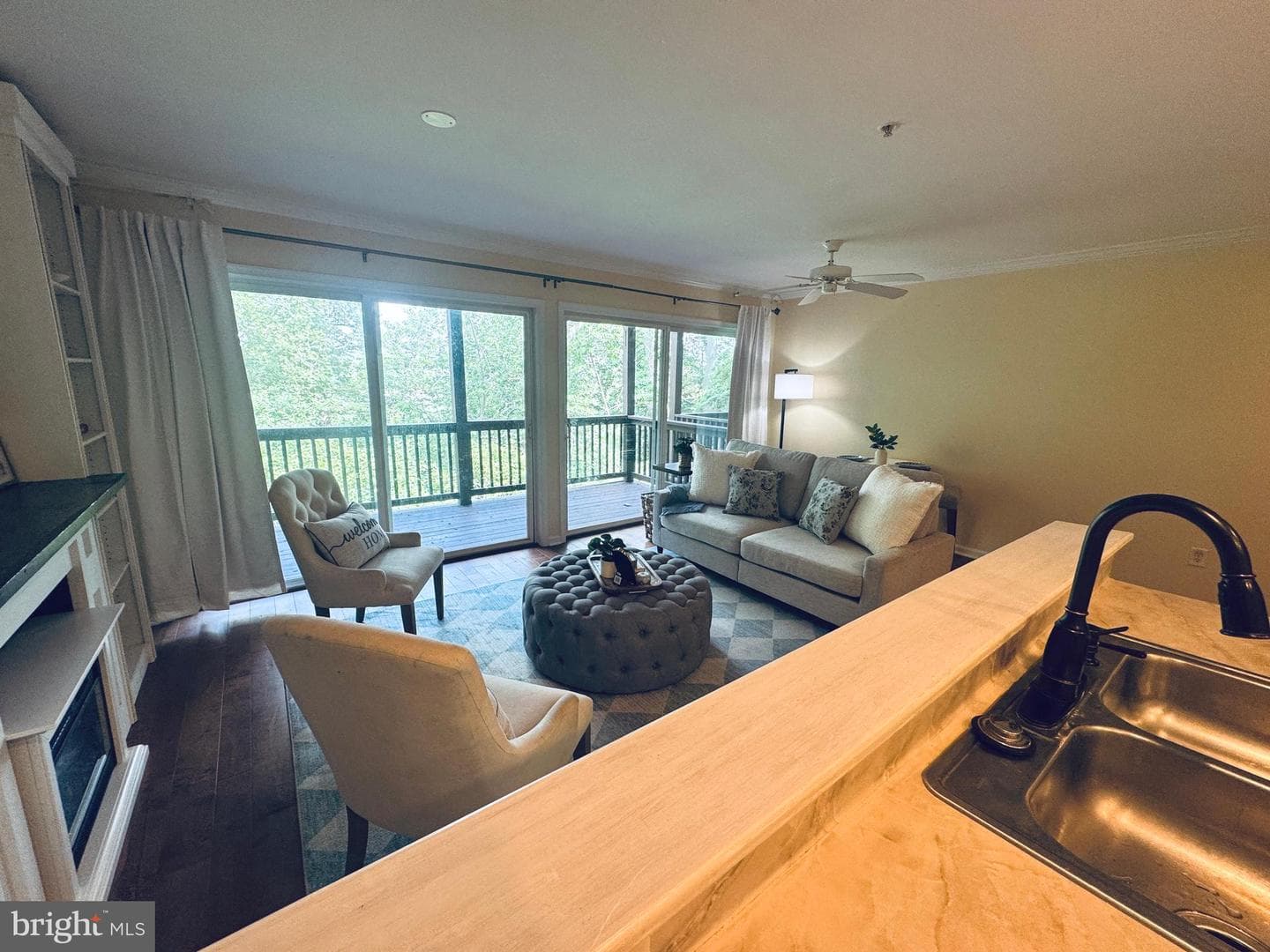 113 NE Isle Drive photo 8
