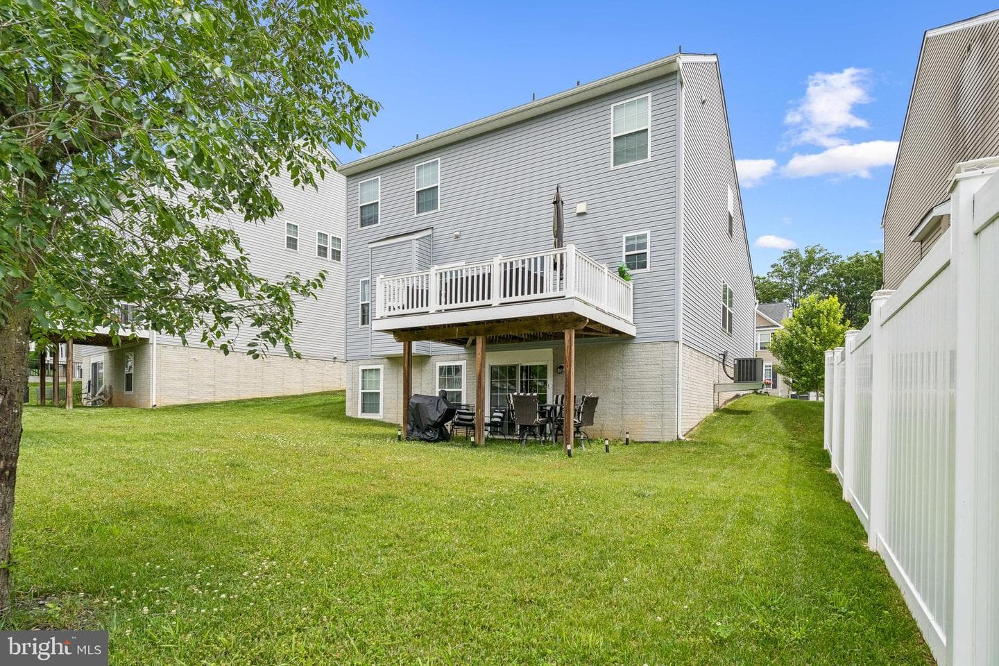 233 Stewart Road photo 32