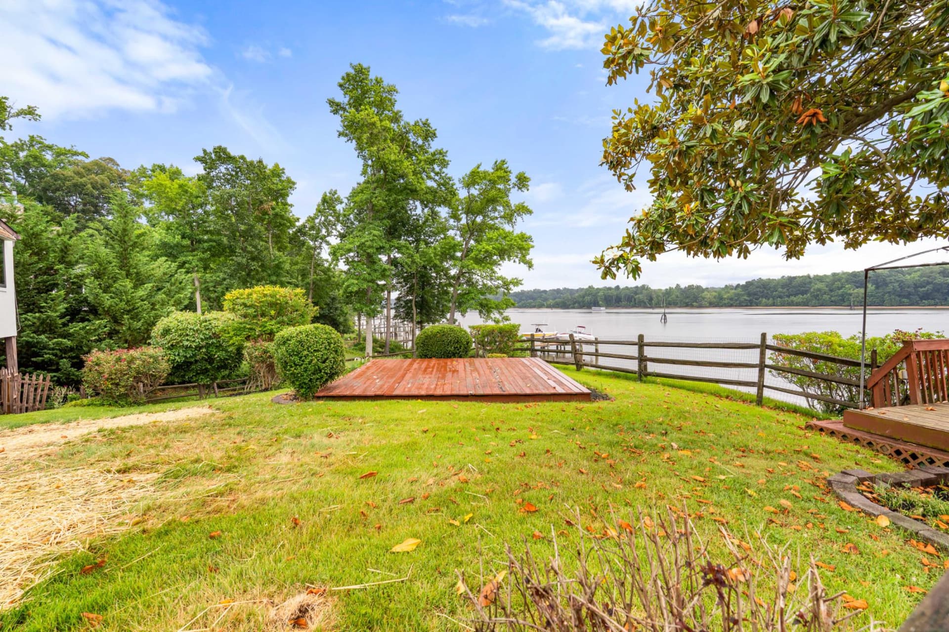 64 S Shore Road photo 19