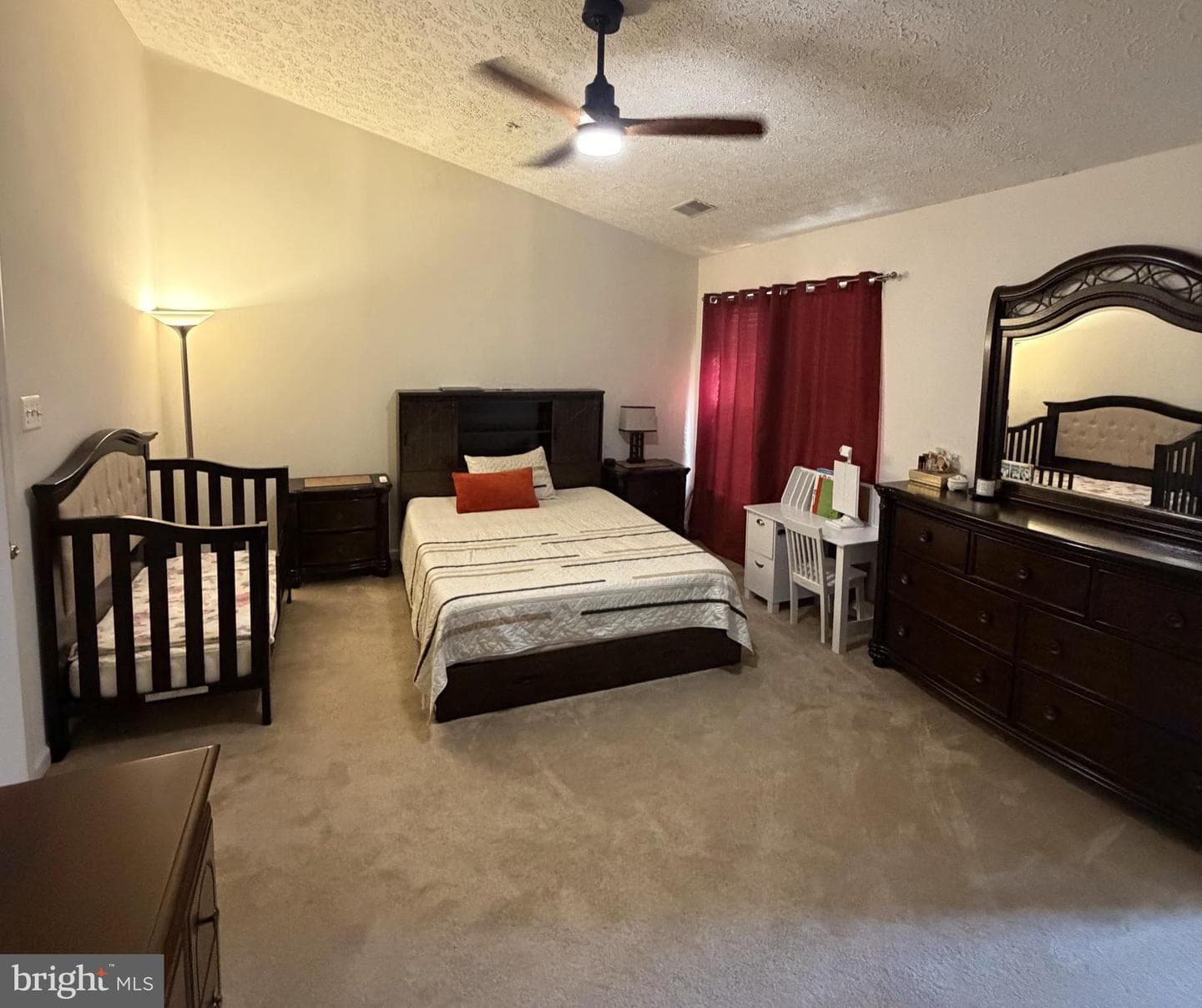 34 Guilford photo 20
