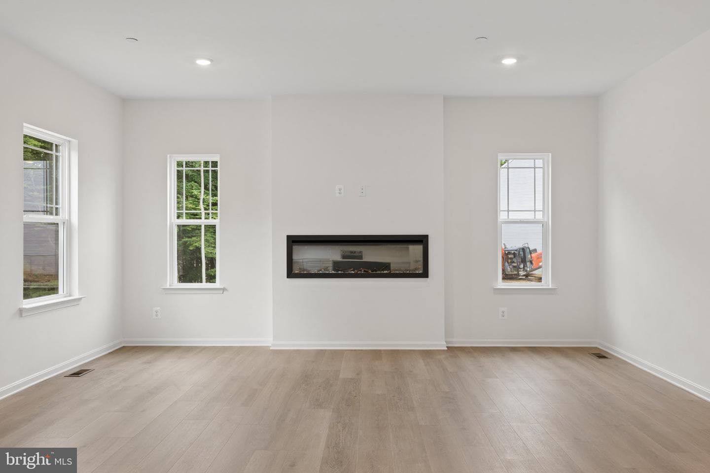 175 Fred Dr photo 16