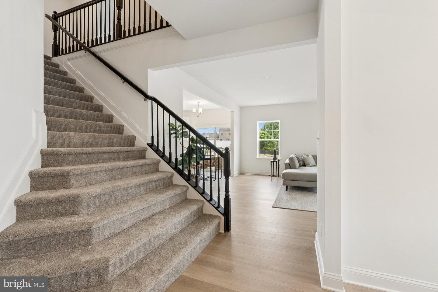 136 Fred Dr photo 6