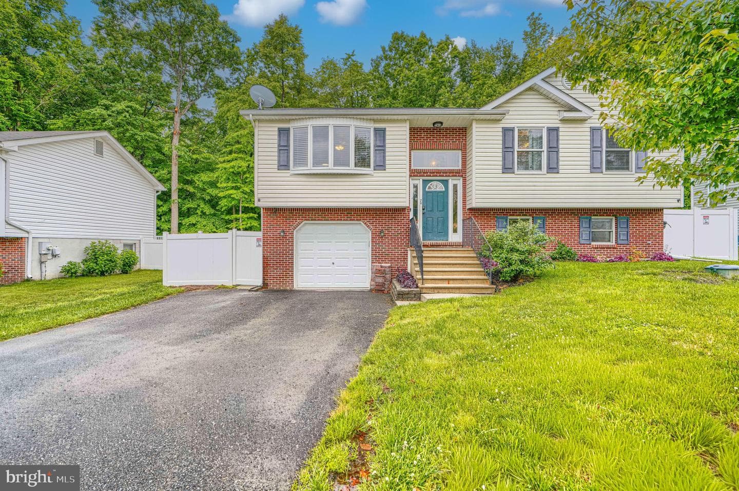72 Catalpa Drive, North East