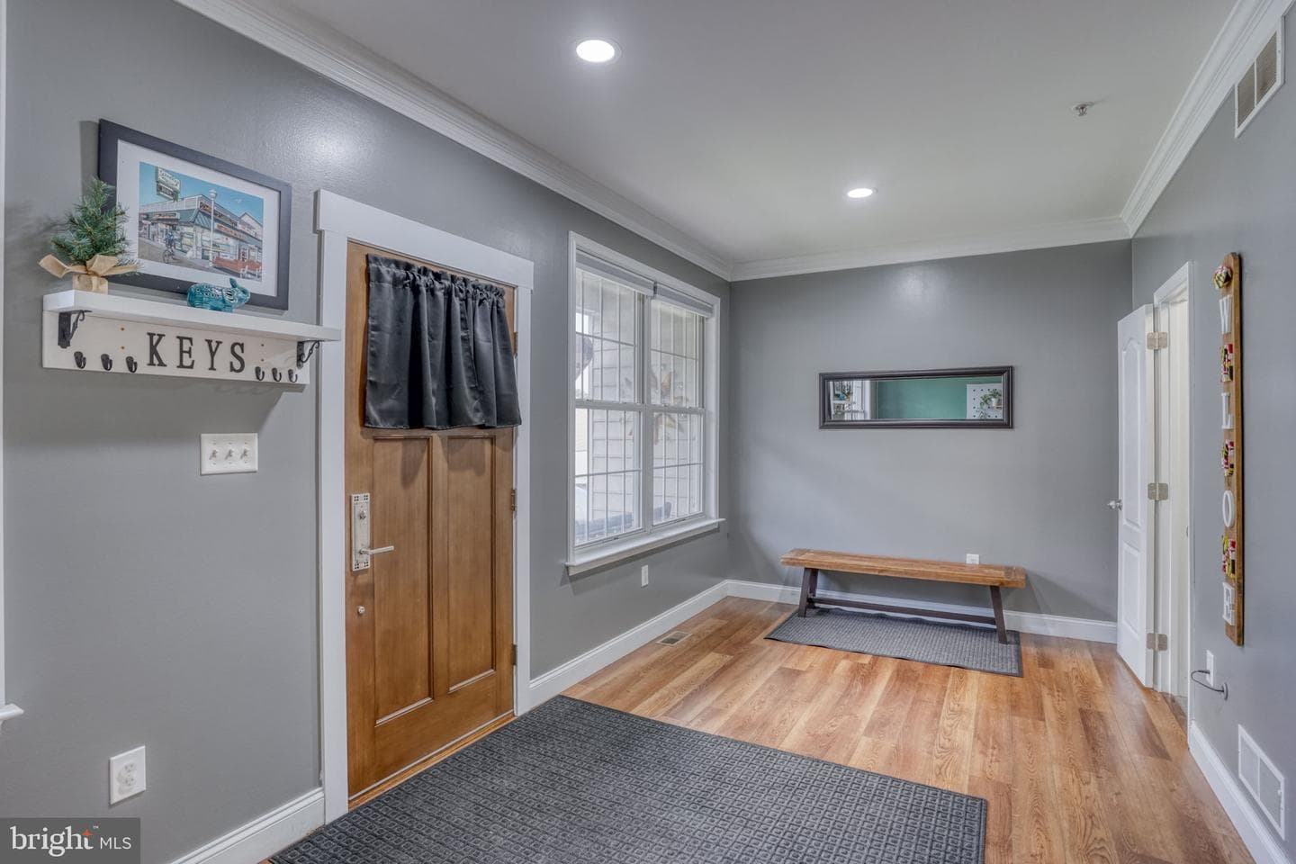 15 Guilford Court photo 4
