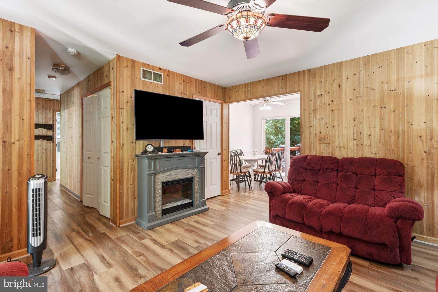 37 Clearview Avenue photo 4