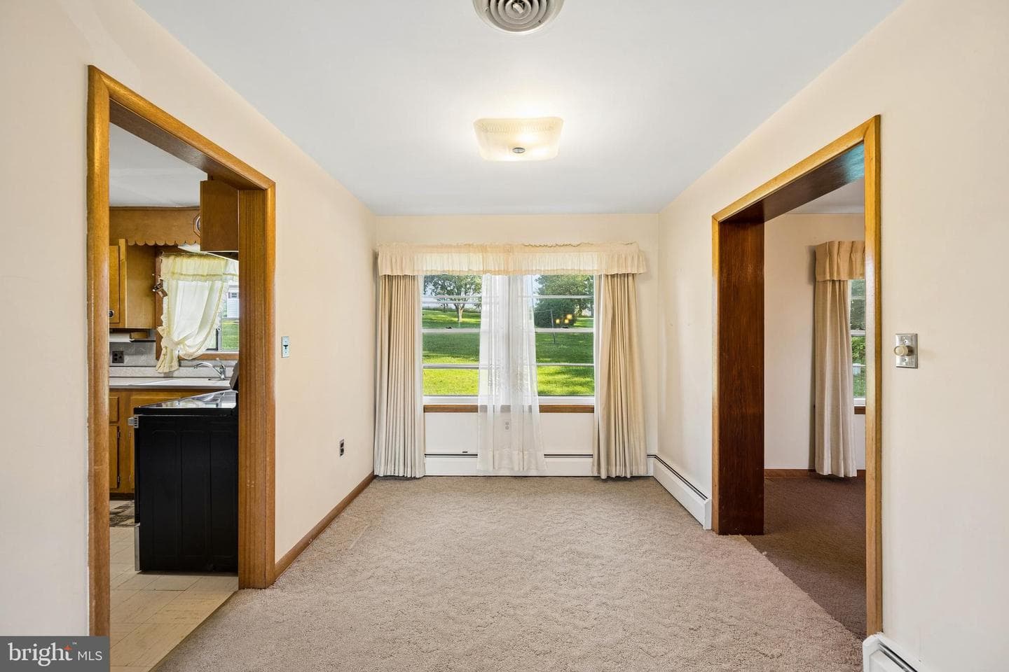 30 Coulter Lane photo 14