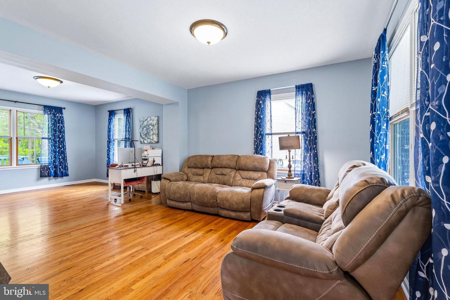76 Watson Way photo 4