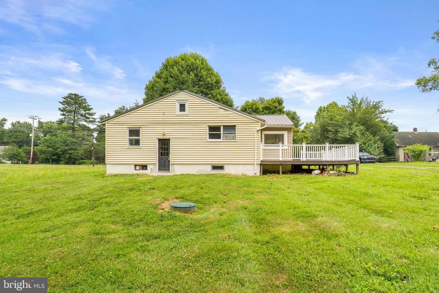 1443 Appleton Road photo 12
