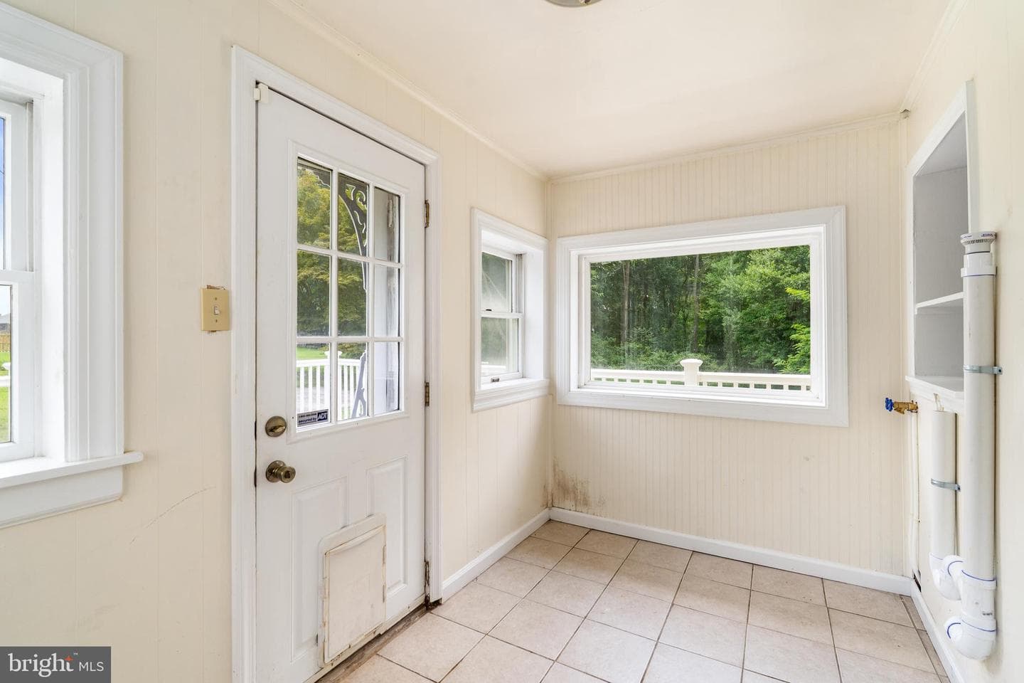 1443 Appleton Road photo 24