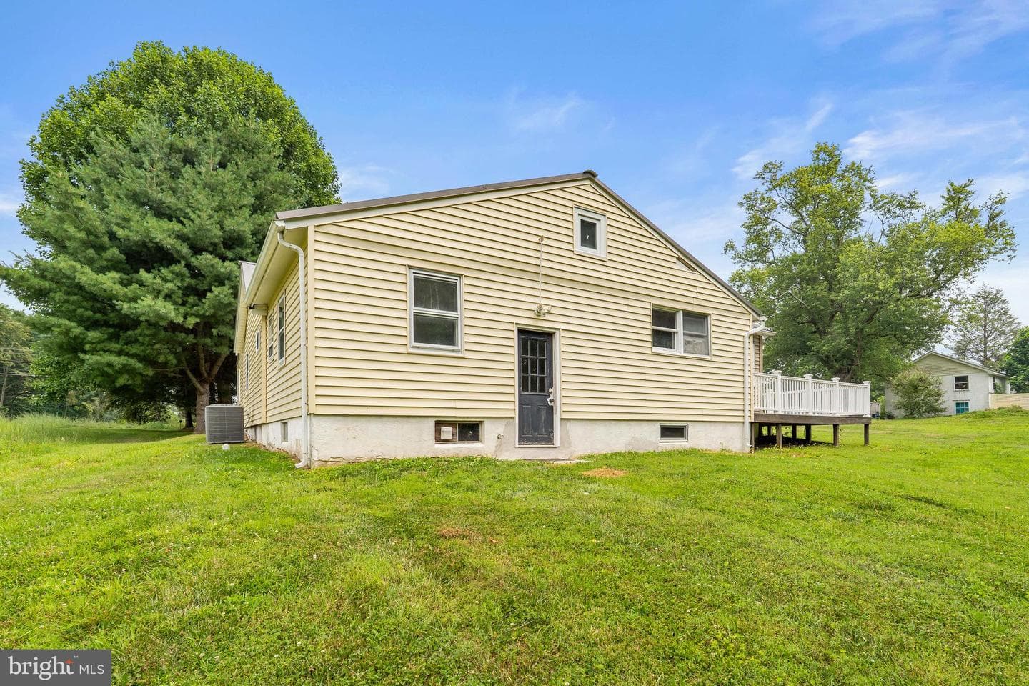 1443 Appleton Road photo 7