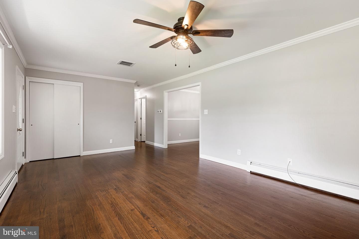 215 Calvert Road photo 13