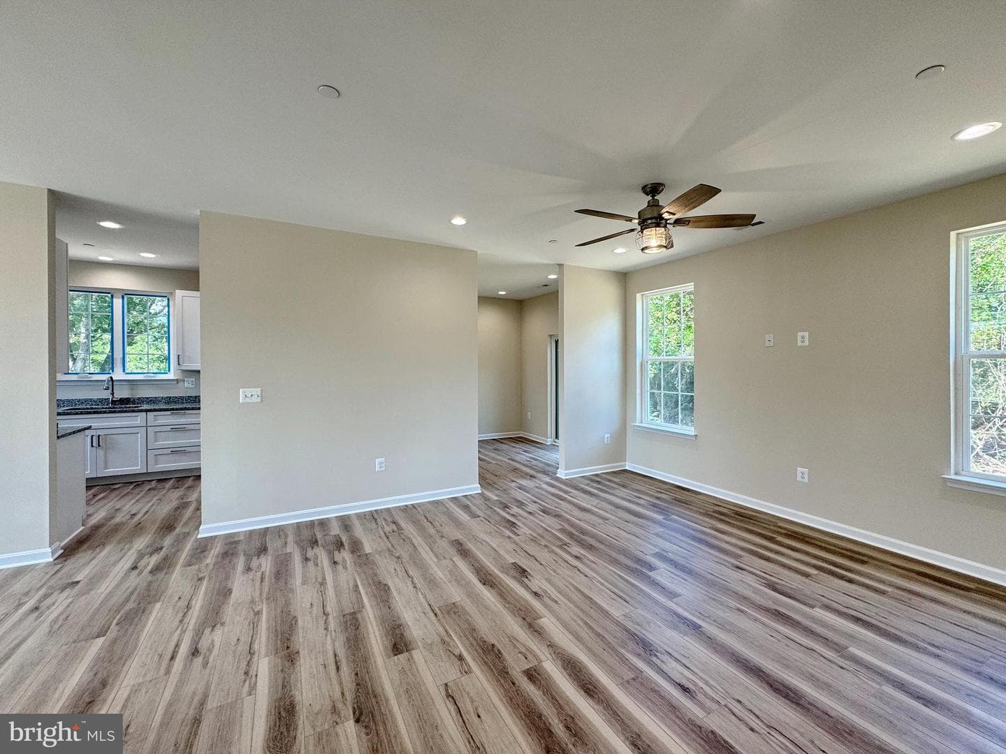 9420 Fendall Lane photo 25